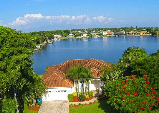 Villa Eight Lakes